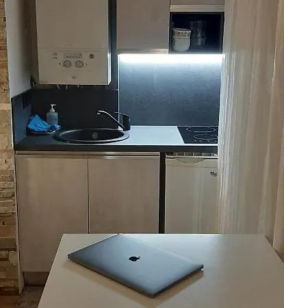 Petit Bijoux Apartment *